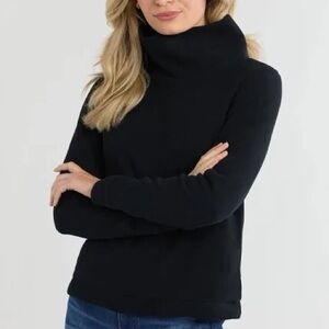 Dudley Stephens Park Slope Black Long Sleeve Fleece Pullover, Large, made in USA